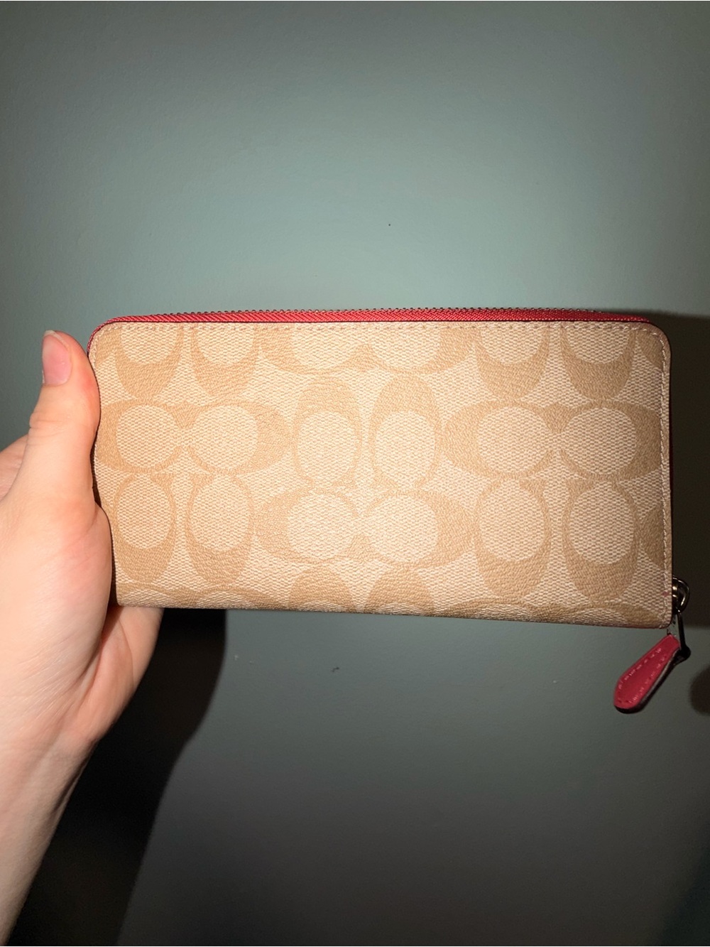 Coach Beige Signature Leather Wallet with Horse & Carriage and Red Heart Motif - Picture 2 of 5